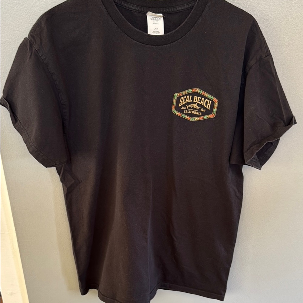 Seal Beach Men’s black tshirt